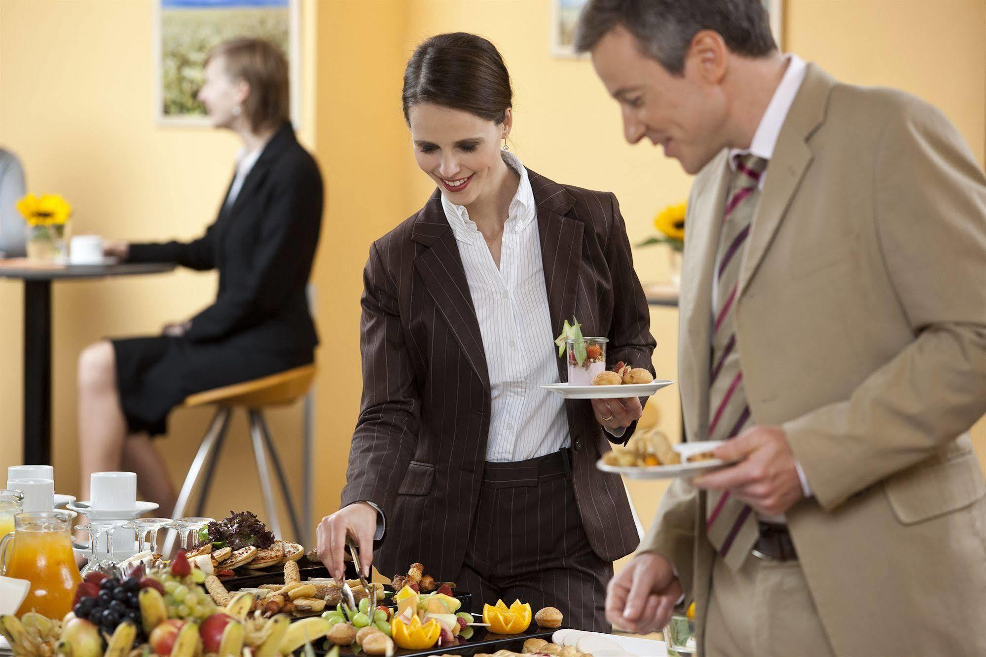 Hotel Welcome 4*