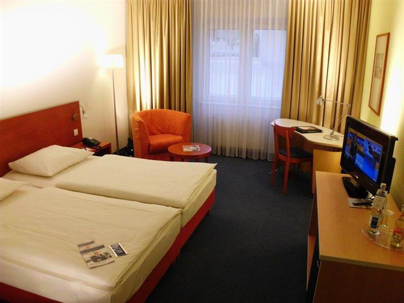 Welcome Hotel